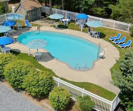 Carol Lynn Resorts East