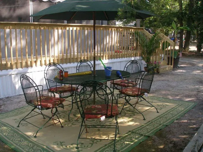 Red Oak Shores Campground Picture 1