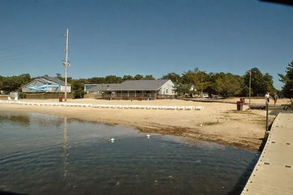 Thousand Trails Lake & Shore Picture 7