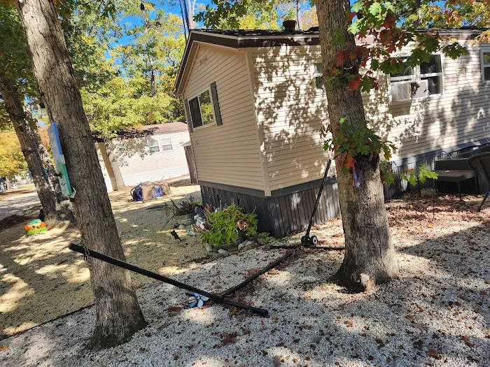 Thousand Trails Lake & Shore Picture 2