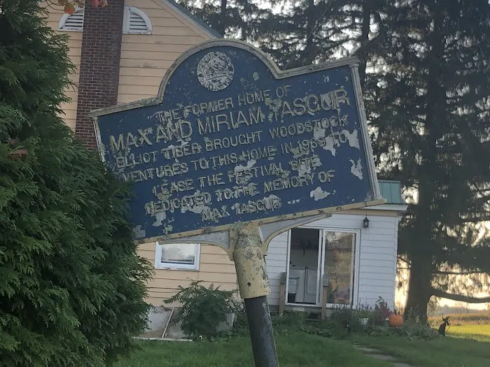 Yasgur Road Picture 4