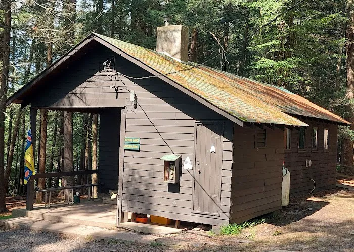 Dickson Lodge/Nature Center (Scout Groups Only) Picture 1