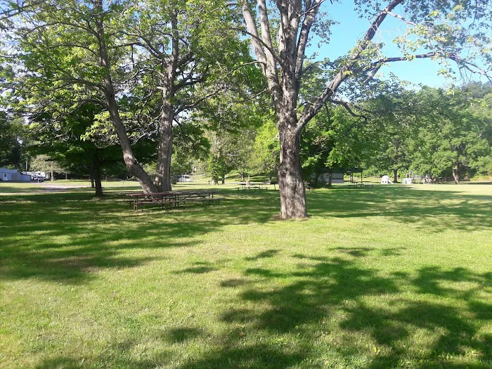 Sylvan Lake Beach Park Inc Picture 7