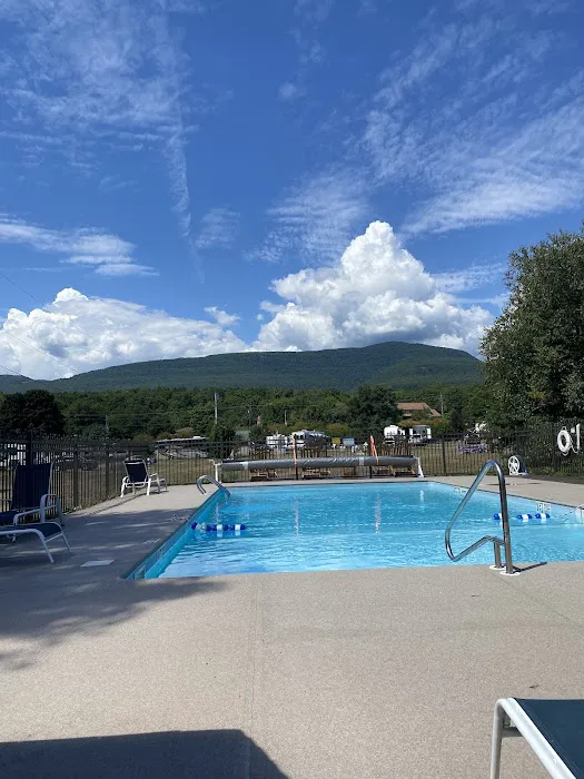 Brookside Campgrounds Picture 1