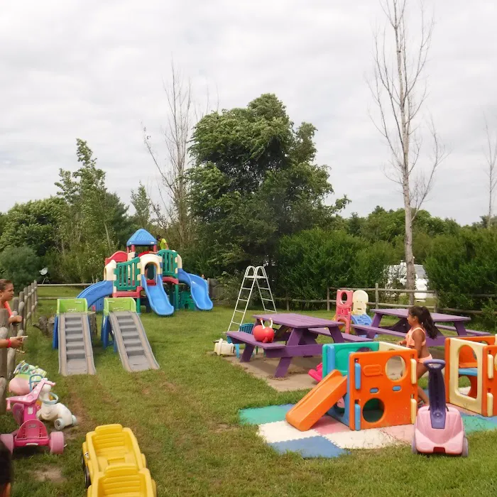 Brookside Campgrounds Picture 5