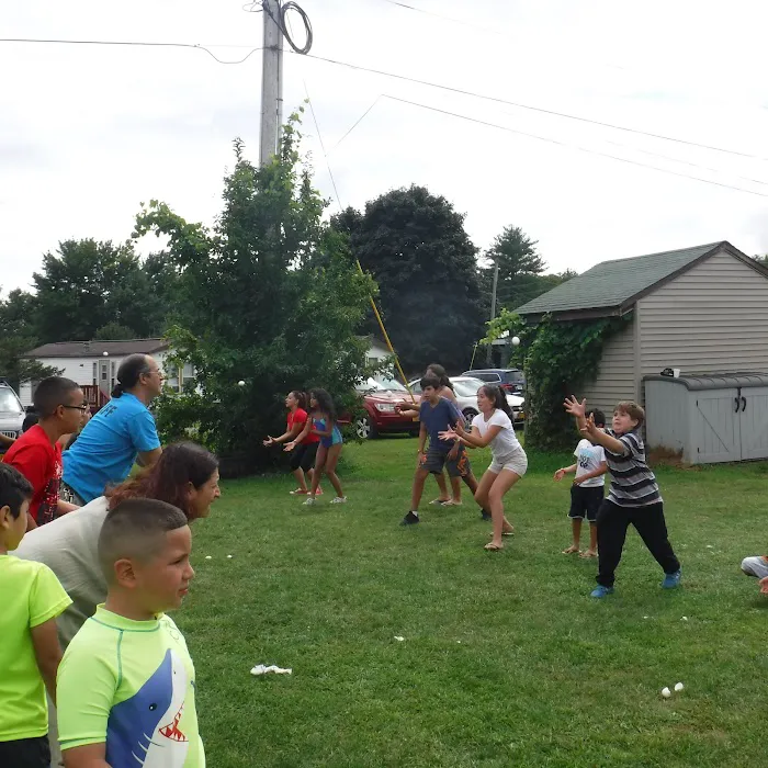 Brookside Campgrounds Picture 9