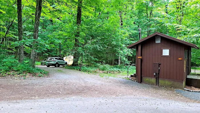 Devils Tombstone Campground Picture 4