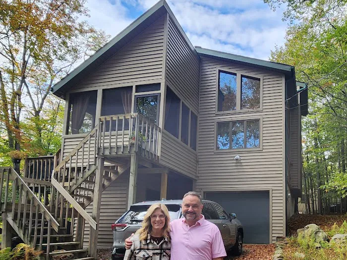 Swallow's Nest Eco-Friendly Cabin Picture 1