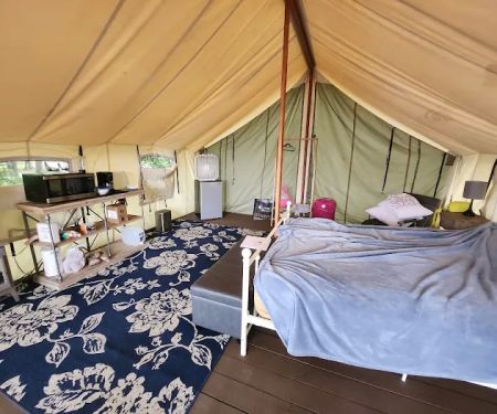 Keen Lake Camping Cottage Resort