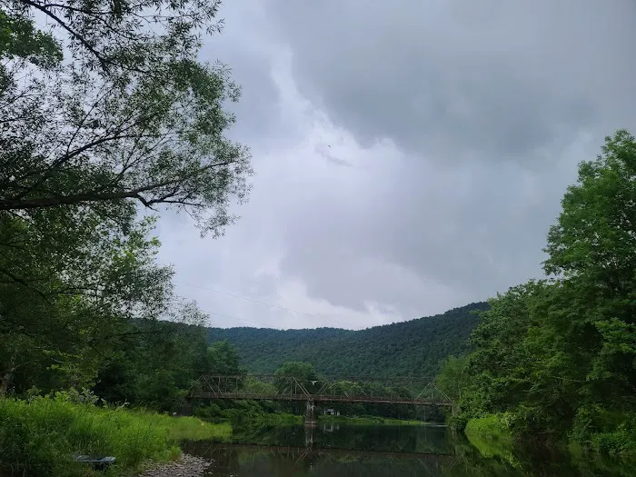 Ox-Bow Campsites Picture 1