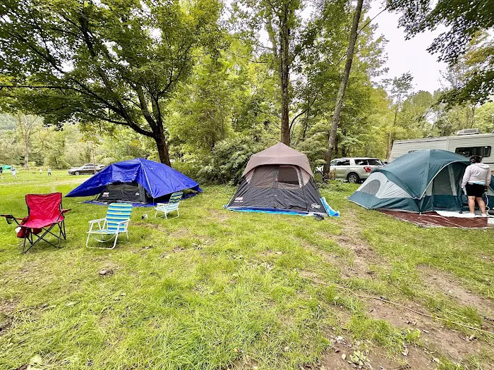 Ox-Bow Campsites Picture 9