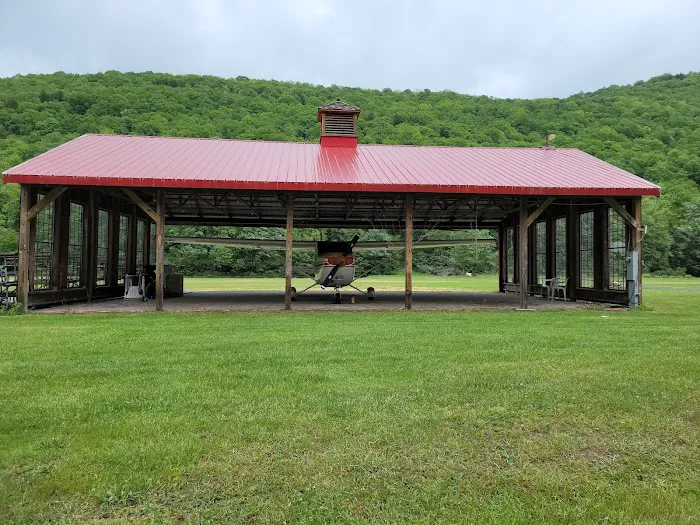 Peaceful Valley Campsite Picture 9