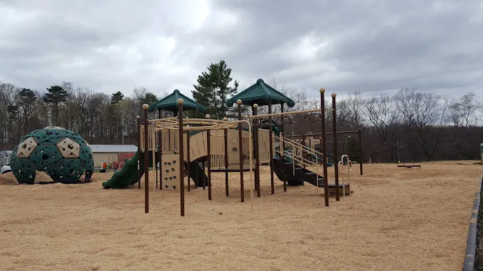 Waubeeka Family Campground Picture 7