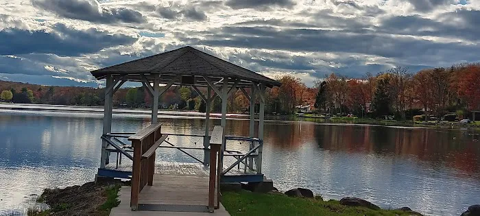 Penn Lake Park Borough Picture 1