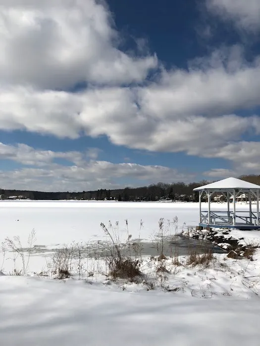 Penn Lake Park Borough Picture 4
