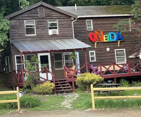 Oneida Campground & Lodge