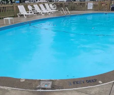 Pine Crest Campground