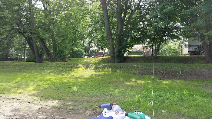 Pine Crest Campground Picture 6