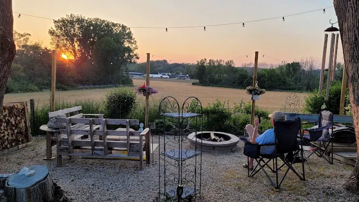 Lone Oak Campsites Picture 1