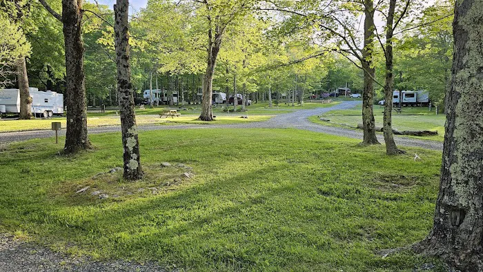 Spacious Skies Campgrounds - Woodland Hills Picture 3