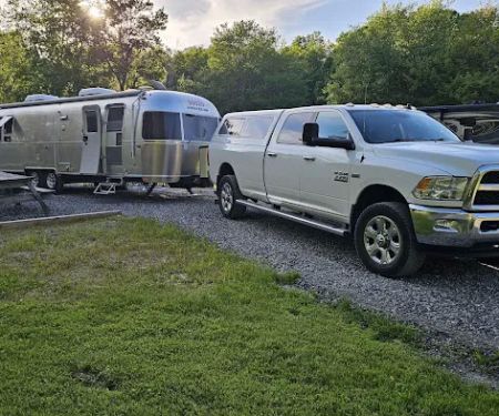 Spacious Skies Campgrounds - Woodland Hills