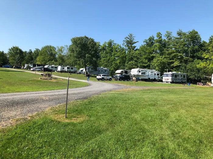 Hide-A-Way Campsites Picture 2