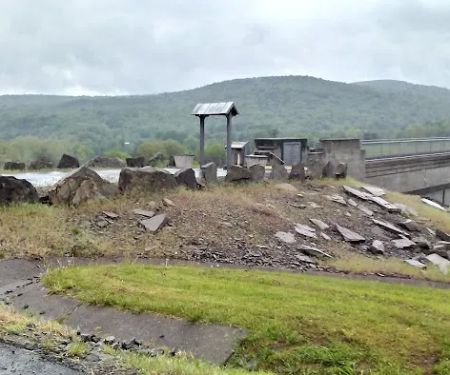East Sidney Lake Campground