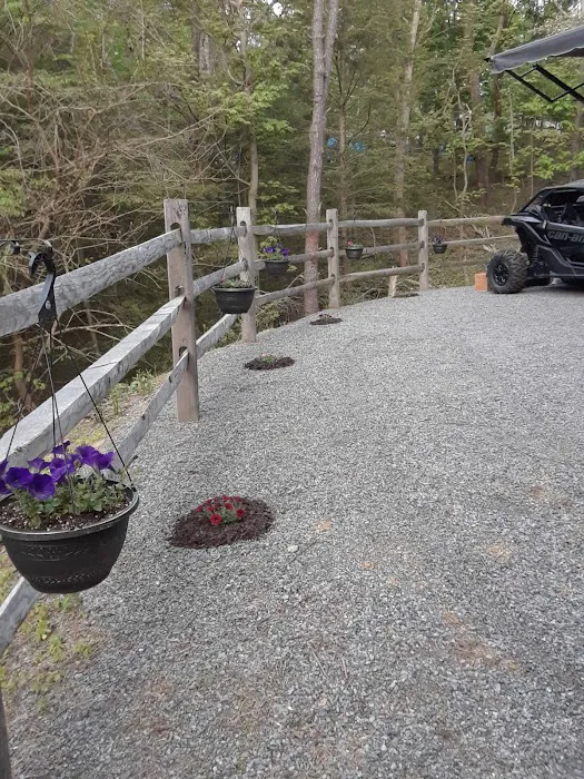 Christmas Pines Campground, LLC Picture 3