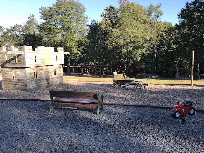 Christmas Pines Campground, LLC Picture 9