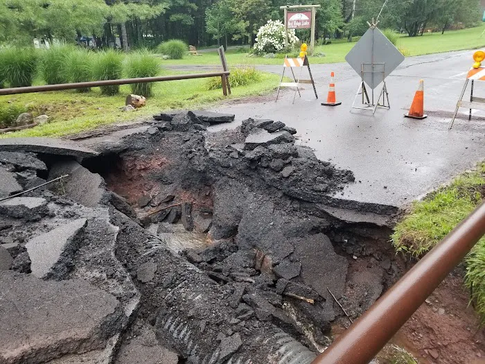 Red Ridge Lake Campgrounds Picture 9