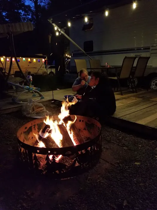 Moyers Grove Campground Picture 3