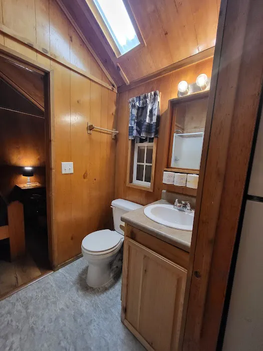 Rustic Creek Family Campground Picture 4