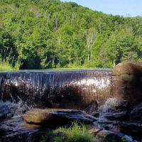 Stony Mountain Family Campground ico