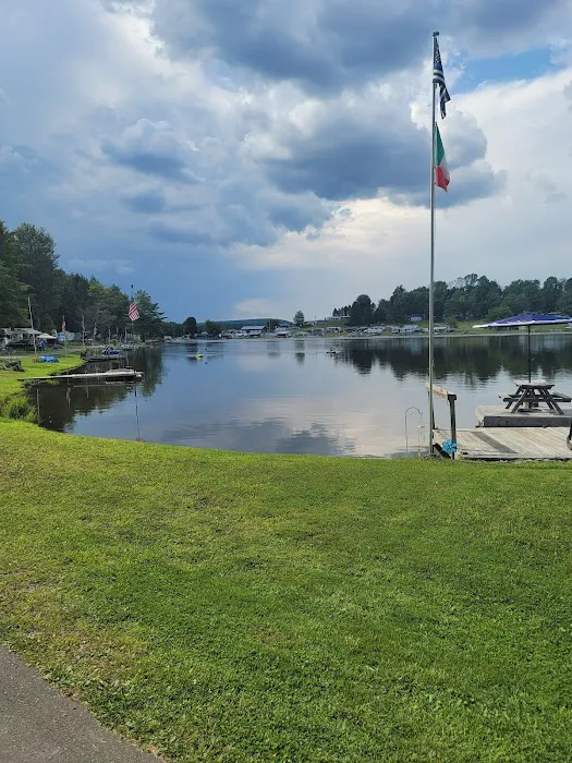 Lake Timberline Picture 9