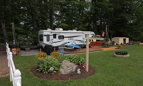 White Pines Campsites Picture 1