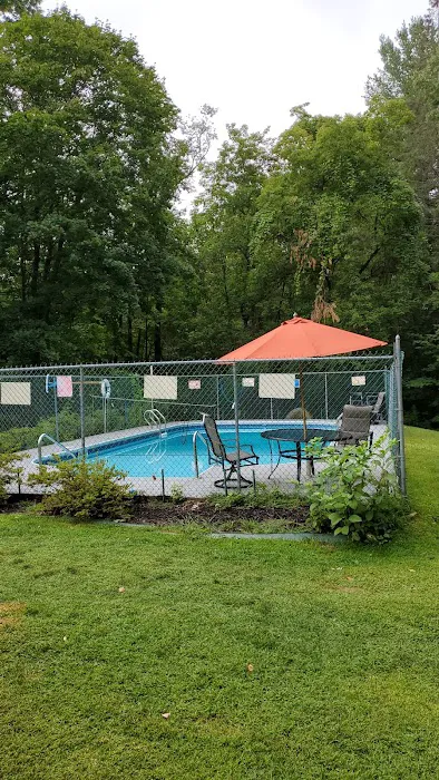 Bonnie Brae Campground Picture 4