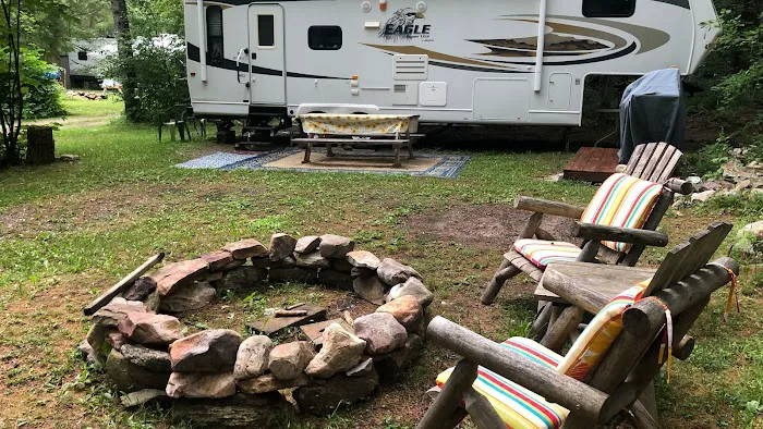 Fernwood Forest Campground Picture 10