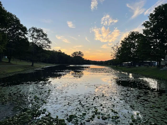 Frosty Acres Campground Picture 9