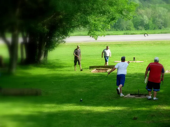 Tall Pines Campground & River Adventures Picture 8