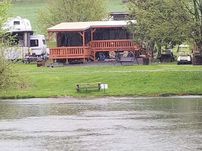 Ideal Park Campground Picture 2