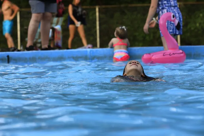 Ideal Park Campground Picture 5