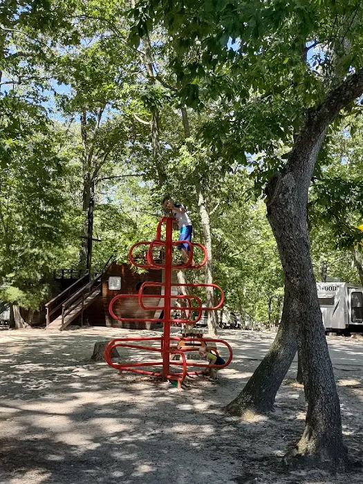 Big Oaks Campground Picture 5