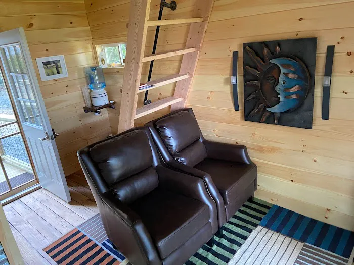 Treehouse at Bear Back Brooke on Mehoopany Mountain Picture 5