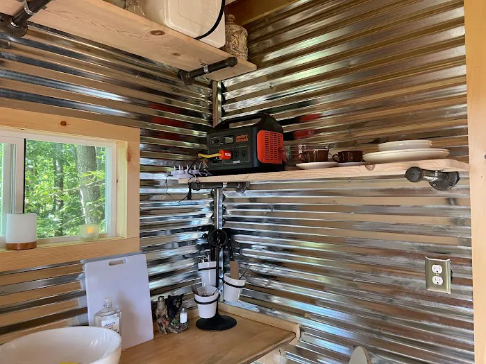 Treehouse at Bear Back Brooke on Mehoopany Mountain Picture 4