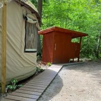 Yurt at Bear Back Brooke ico
