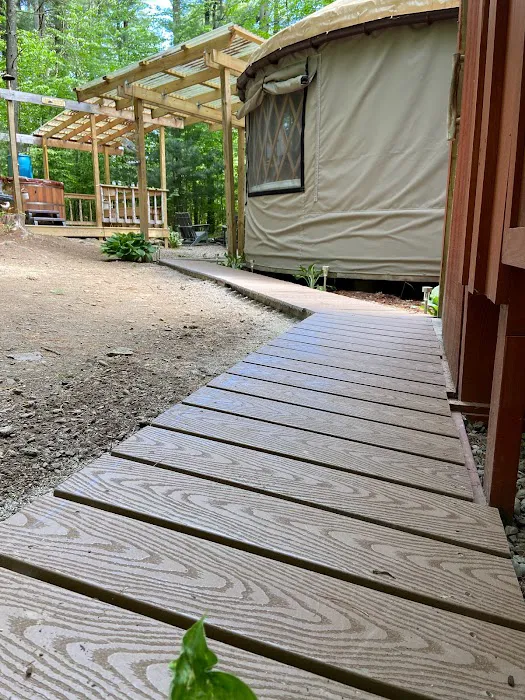 Yurt at Bear Back Brooke Picture 8