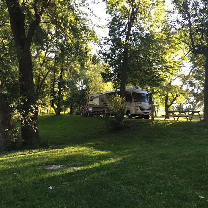 Riverside Acres Picture 6