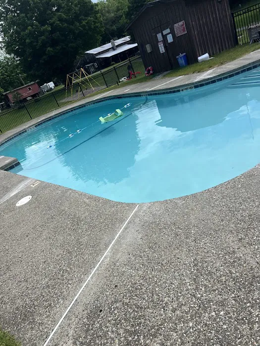 Broken Wheel Campground Picture 1