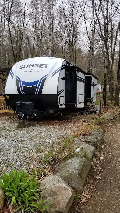 Summit Hill Campground Picture 10