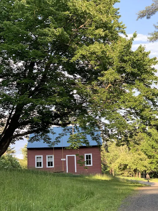 AMC Noble View Outdoor Center Picture 1